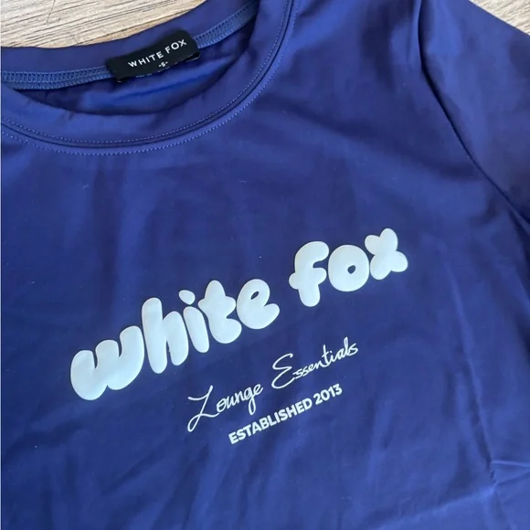 White Fox Boutique Era 8 Baby Tee Nautical Small - Picture 6 of 7